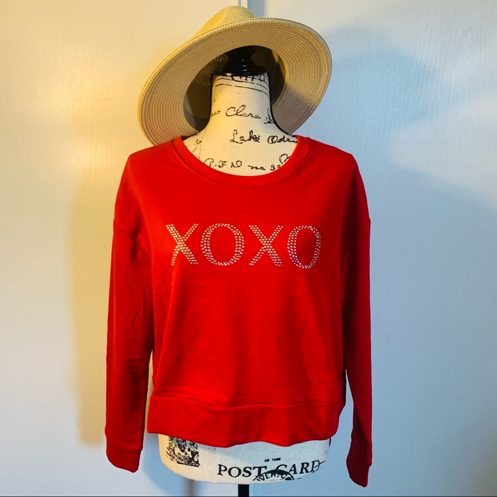 NWOT XOXO ladies red sweatshirt